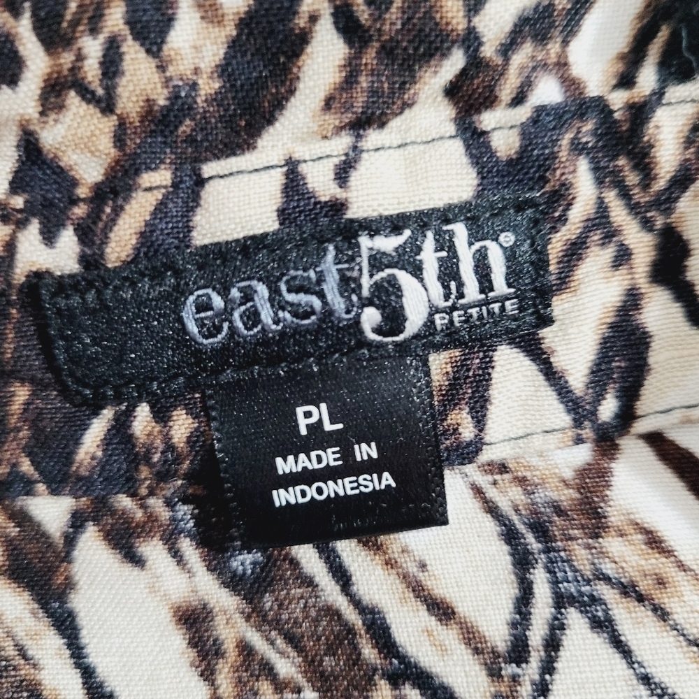 East 5th Petite Women’s Button Front Blouse P Large Linen Blend Brown Neutral - Picture 10 of 11